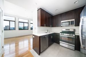 featured image of 136 Oakland Ave