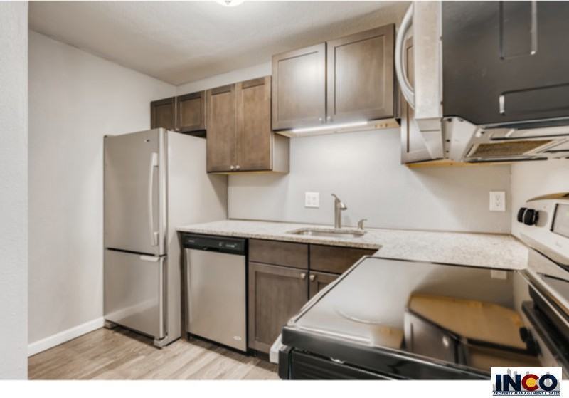 1555 Grove St #206 - Photo 3 of 8