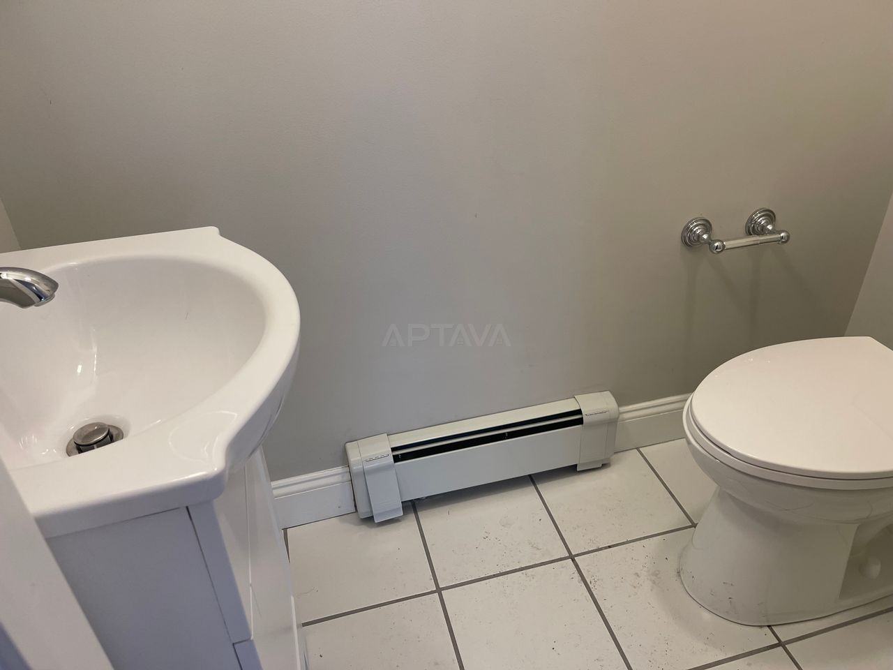 18 Kenwood St #1 - Photo 4 of 13