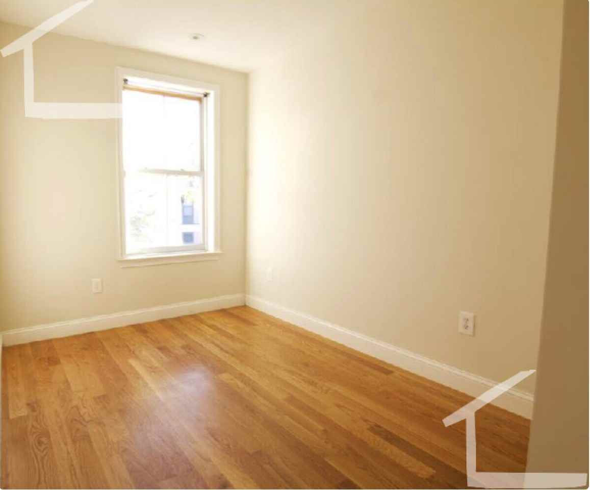 104 Hammond St #3 - Photo 5 of 6