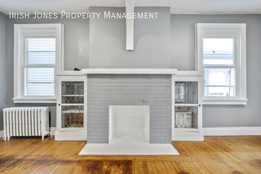 190 Whitney Pl - Photo 6 of 16