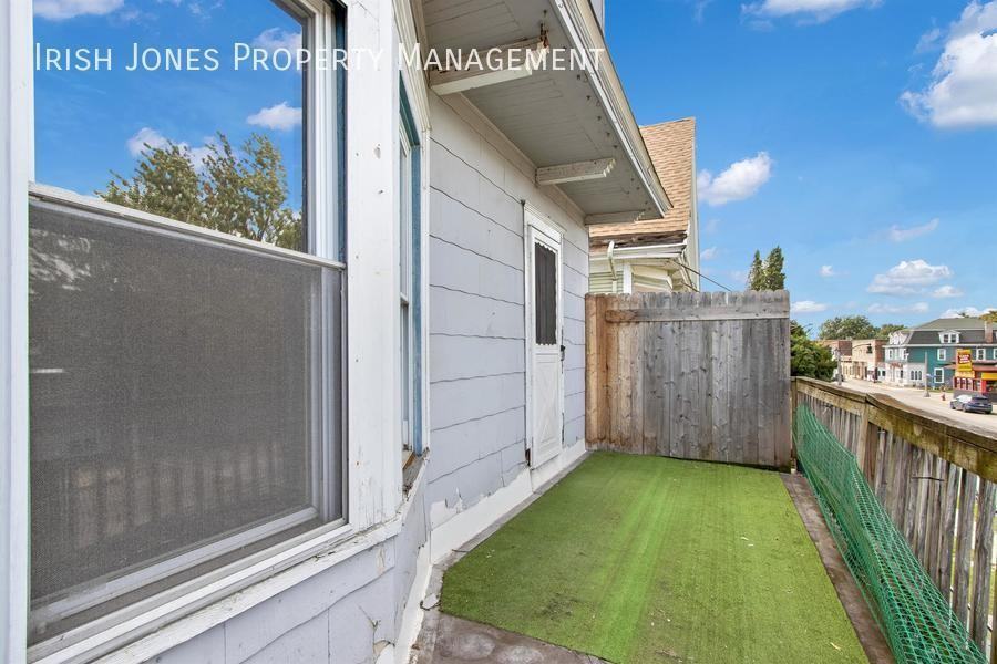 1899 Seneca St #2 - Photo 2 of 16