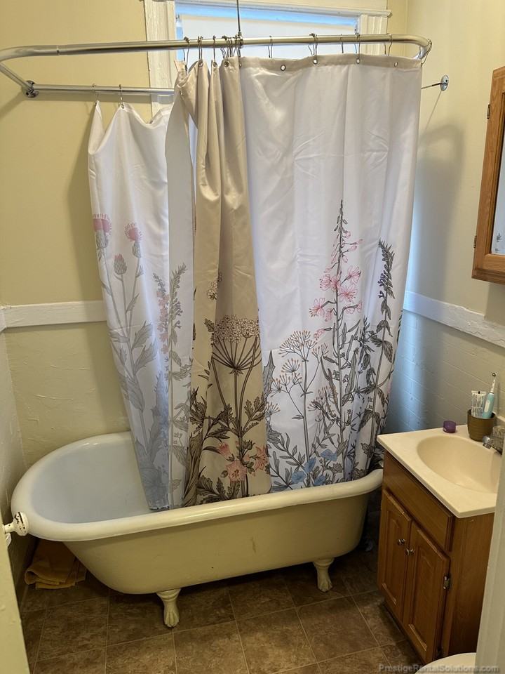 225 Kelton St #2 - Photo 5 of 11