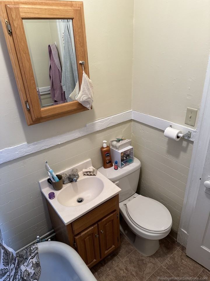 225 Kelton St #2 - Photo 6 of 11
