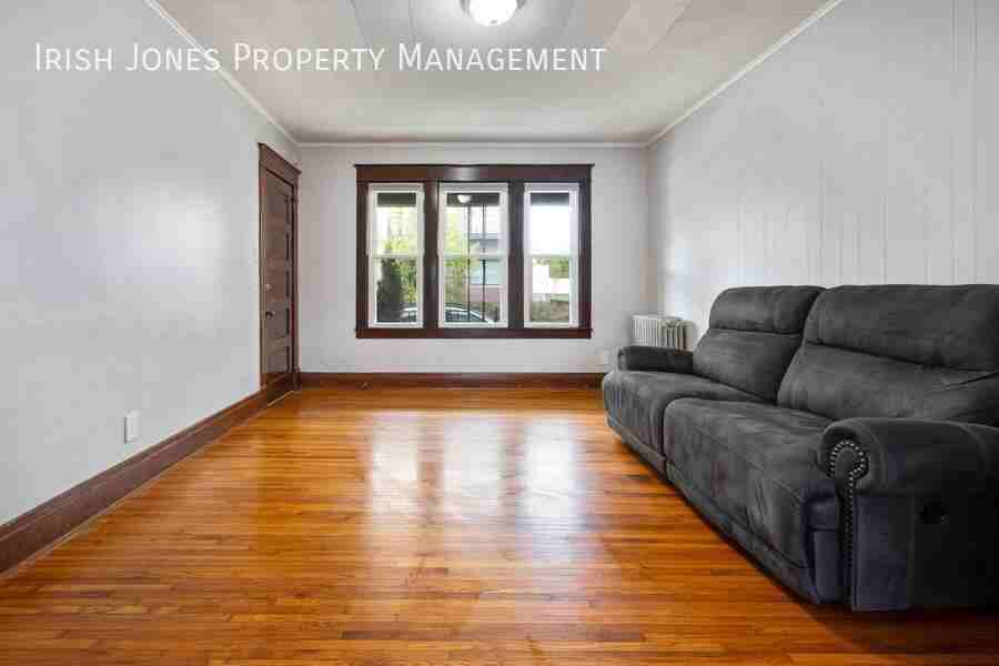 120 West Ave #1 - Photo 2 of 18