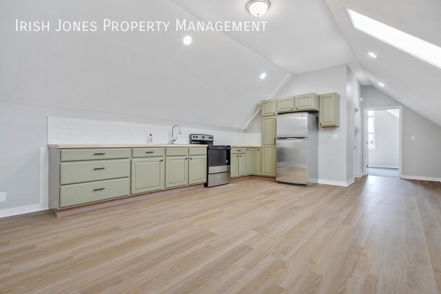 47 Fredro St - Photo 6 of 16