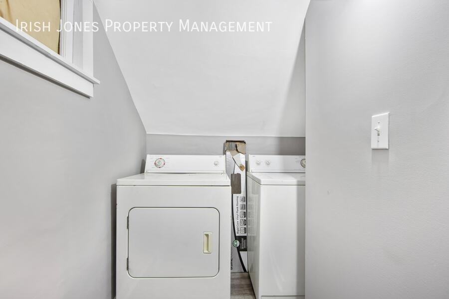 10601 Alleghany Rd - Photo 5 of 17