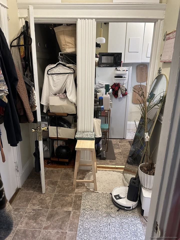 Royce Rd. & Commonwealth Ave #28 - Photo 4 of 13