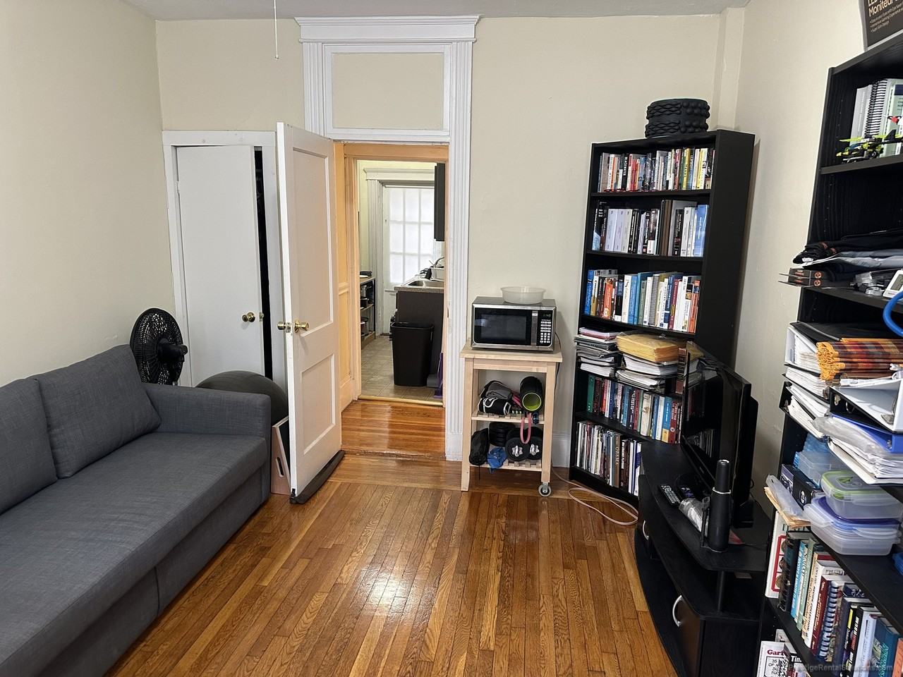 Royce Rd. & Commonwealth Ave #9 - Photo 2 of 15