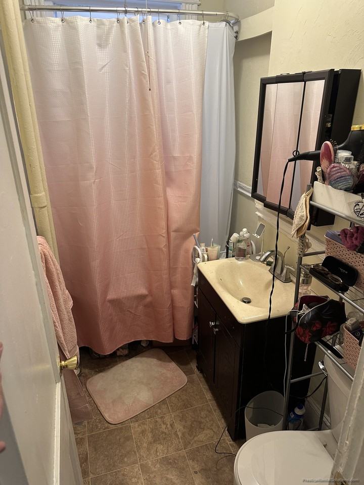 Royce Rd. & Commonwealth Ave #12A - Photo 5 of 15