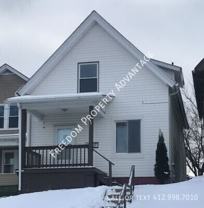 716 Saint Clair Ave - Photo 1 of 1