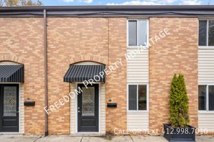 320 Bank St #B - Photo 1 of 1