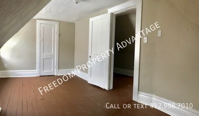 111 Kenova St #2 - Photo 7 of 9