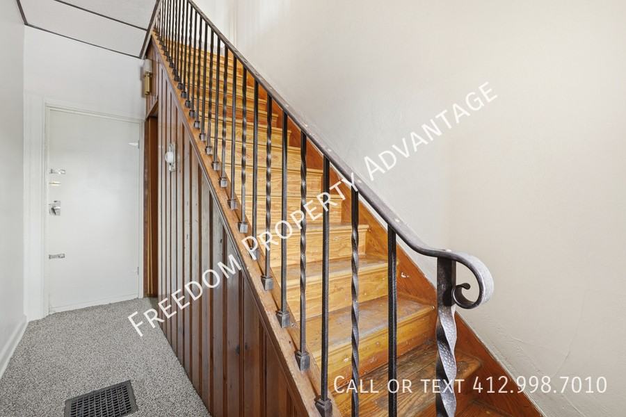 703 Excelsior St #2 - Photo 7 of 25