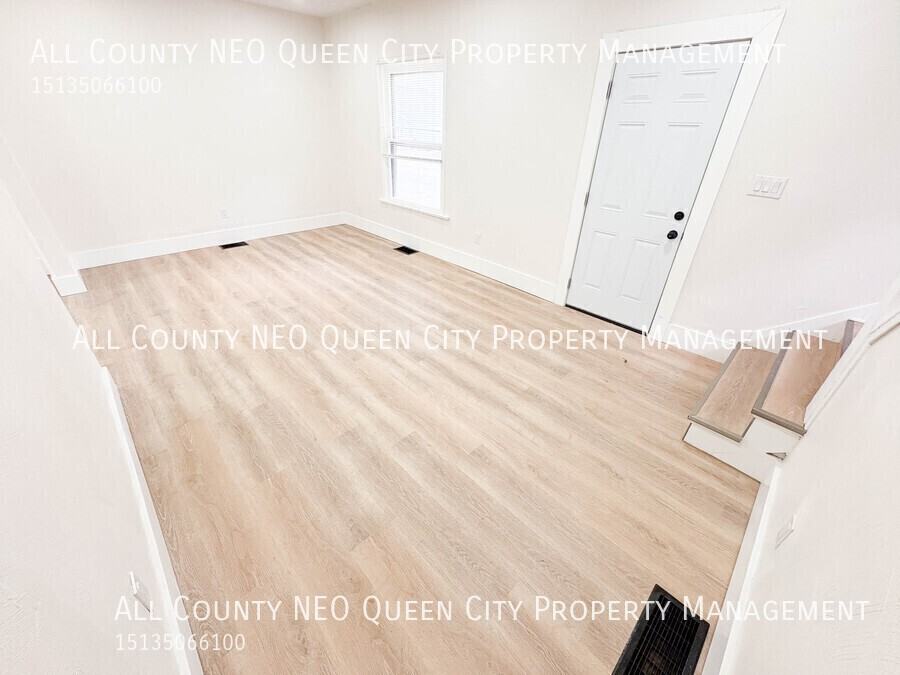 2117 Sherer Ave - Photo 5 of 27