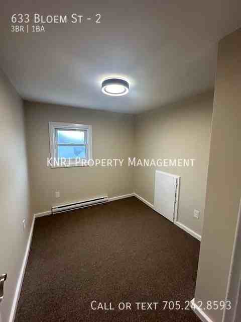 633 Bloem St #2 - Photo 7 of 13