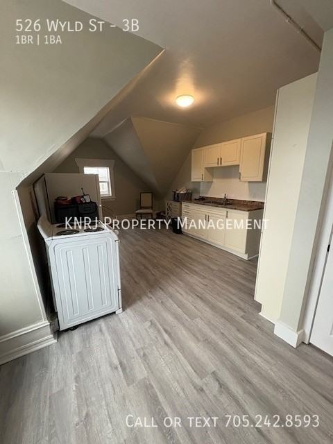 526 Wyld St #3B - Photo 3 of 9