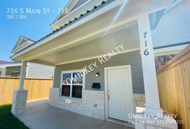 716 S Main St #718 - Photo 2 of 10