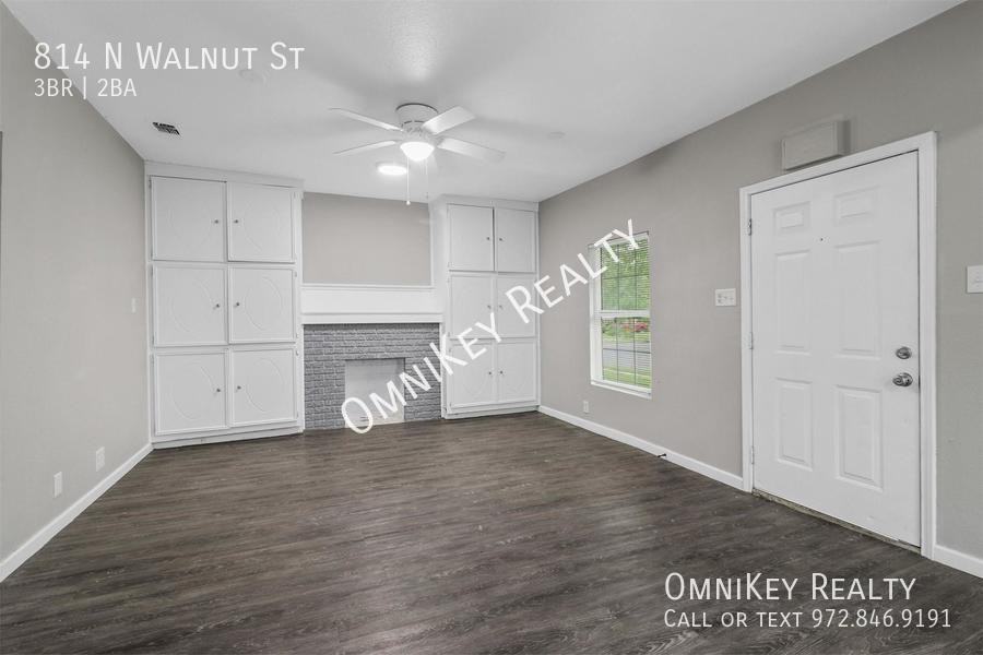 814 N Walnut St - Photo 4 of 14
