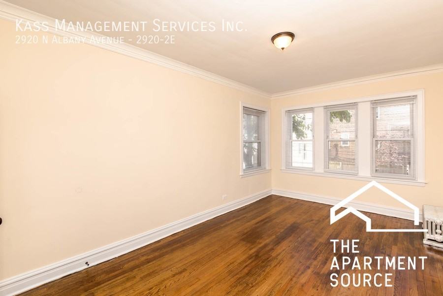 2920 N Albany Ave #2E - Photo 4 of 7