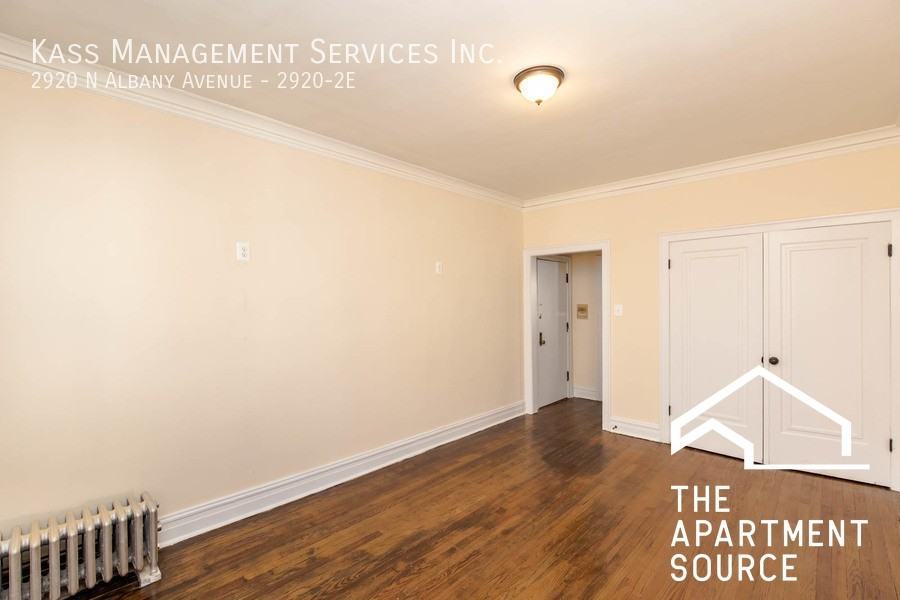 2920 N Albany Ave #2E - Photo 5 of 7