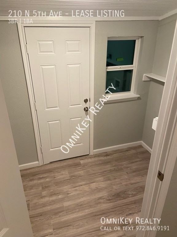 210 N 5th Ave - Photo 7 of 14