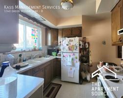 featured image of 1340 Greenwillow Ln #B