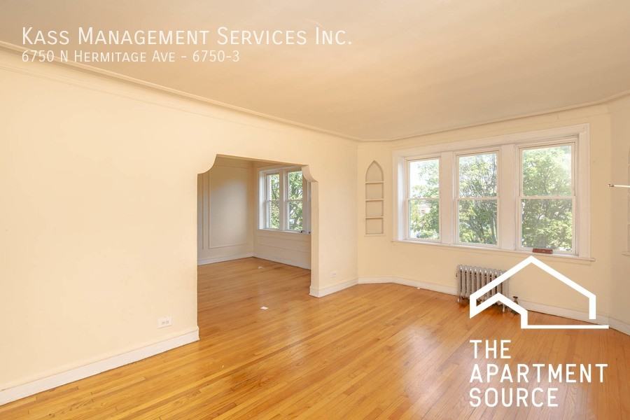 6750 N Hermitage Ave #3 - Photo 5 of 15