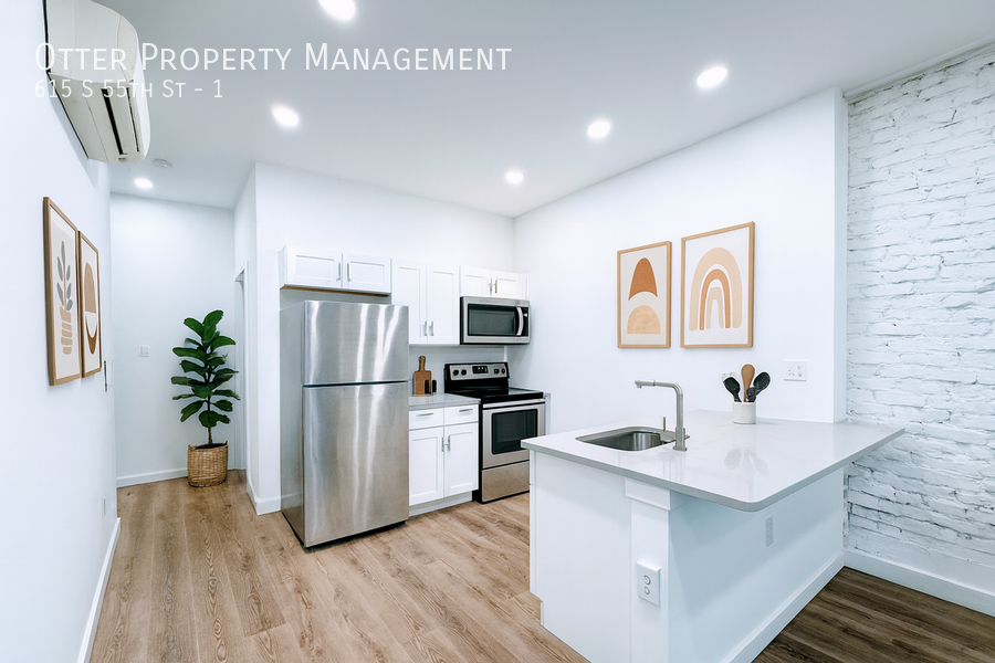 615 S 55th St #1 - Photo 2 of 33