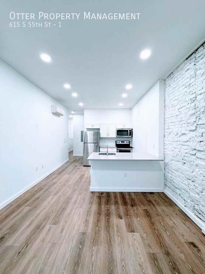 615 S 55th St #1 - Photo 7 of 33