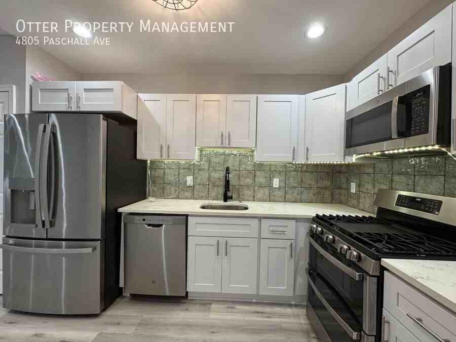 4805 Paschall Ave - Photo 7 of 39