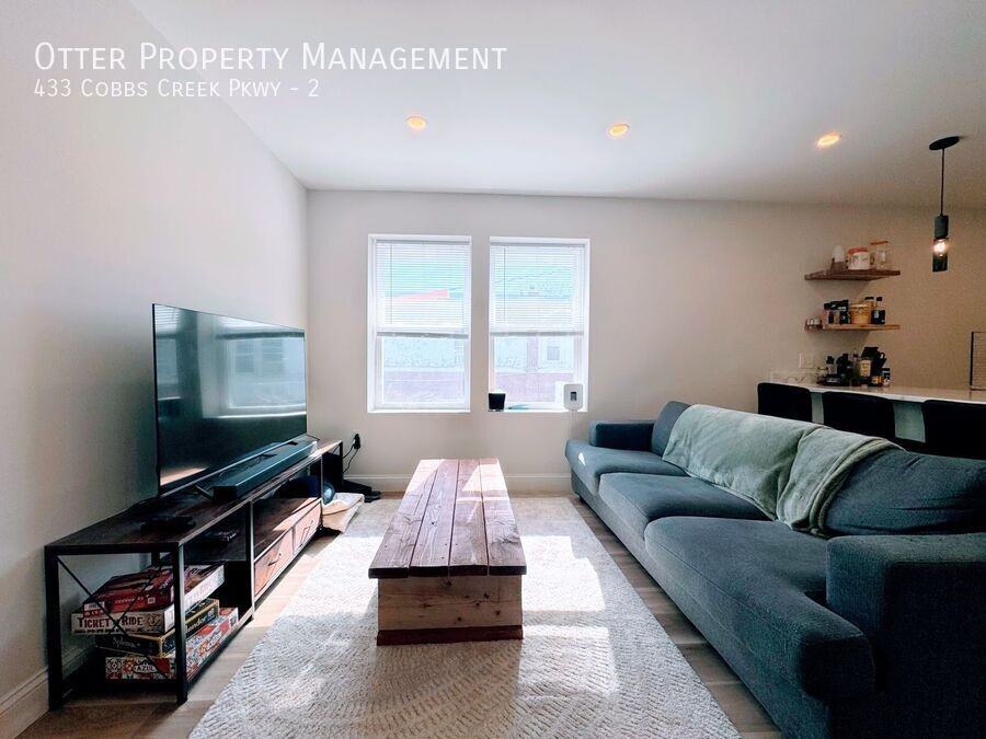 433 S 63rd St #2 - Photo 5 of 48