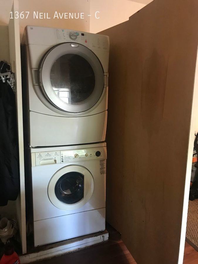 1367 Neil Ave #C - Photo 6 of 9