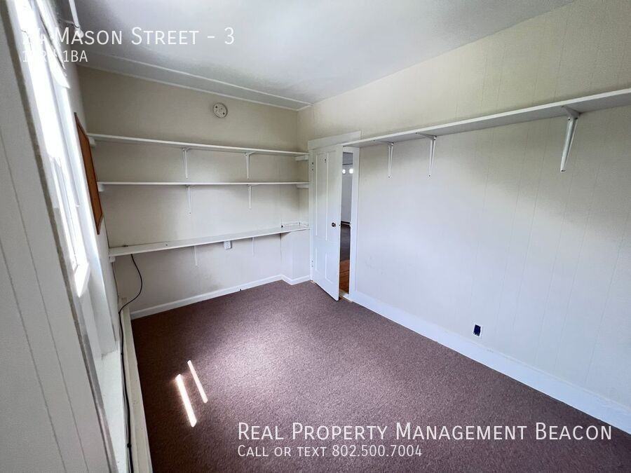 24 Mason St #3 - Photo 7 of 9