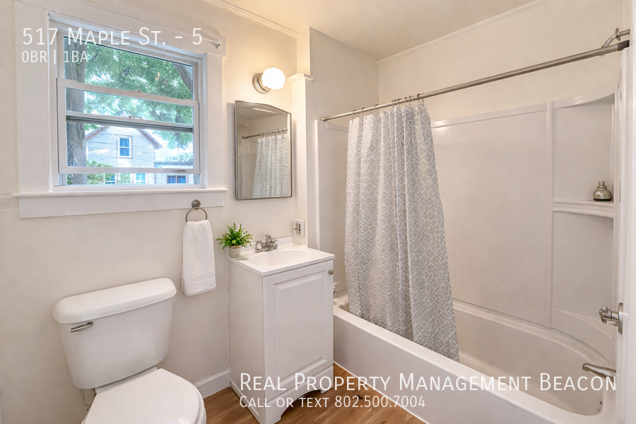 517 Maple St #5 - Photo 4 of 5
