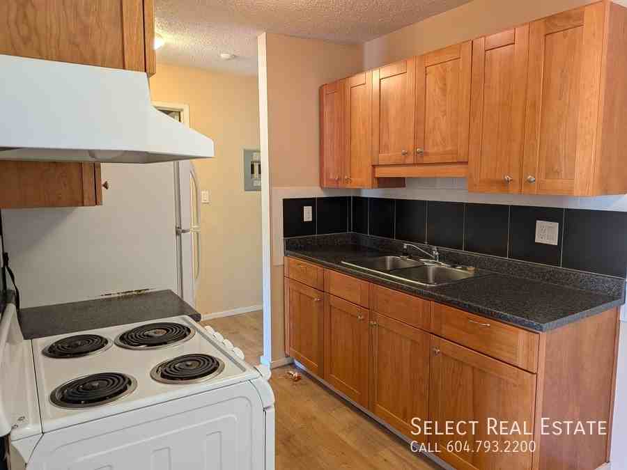 NO 9 HIGHWAY315 & #315 - Photo 5 of 17