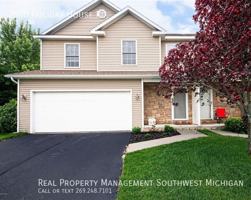 featured image of 2500 Holiday House Rd