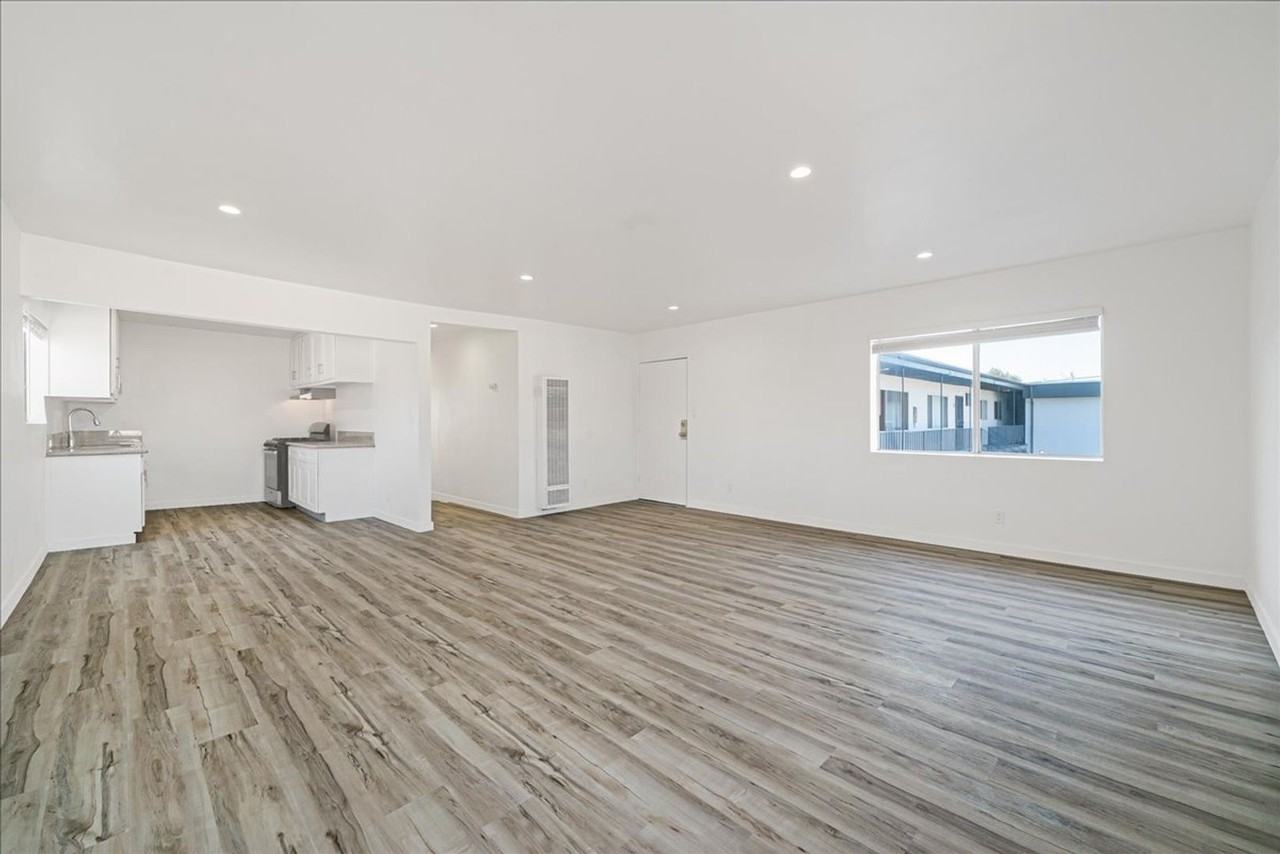 13406 S Vermont Ave #06