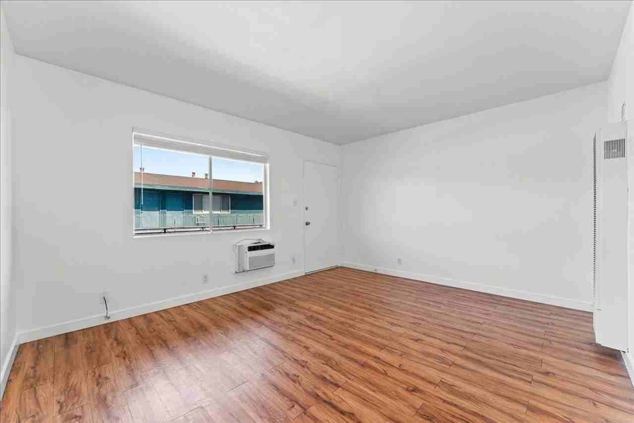 7733 Laurel Canyon Blvd #09 - Photo 2 of 19