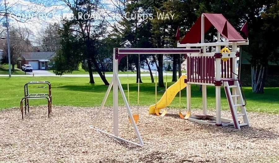 Country Club & Curds Way #D - Photo 5 of 50