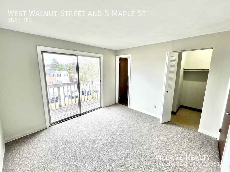 Walnut & S Maple St #D - Photo 3 of 50