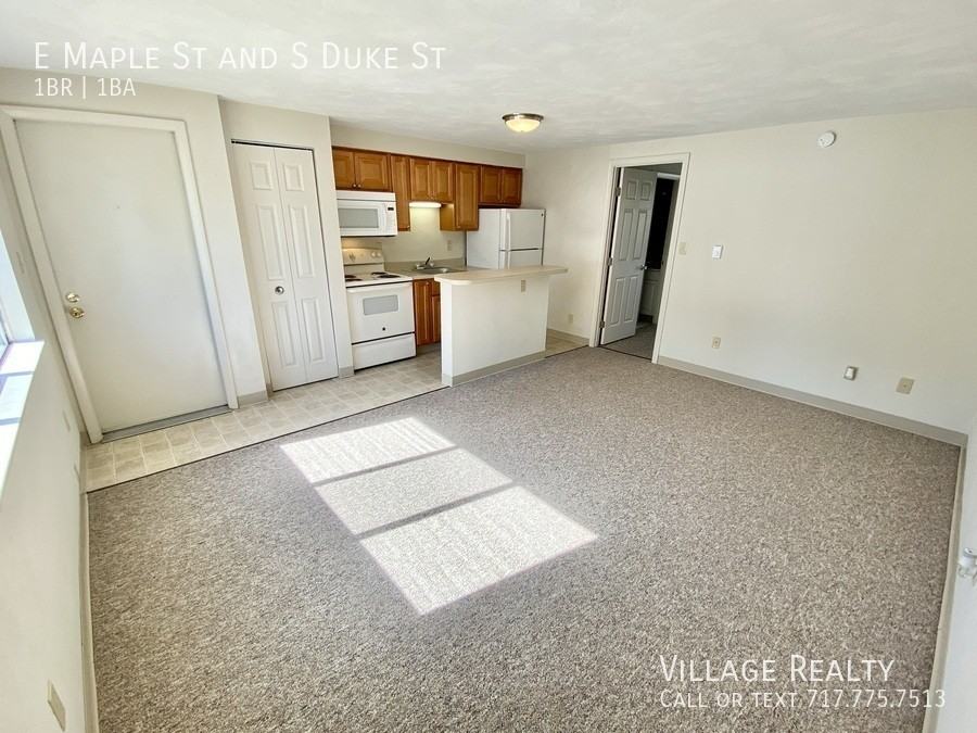 Maple & S Duke St #B - Photo 2 of 39