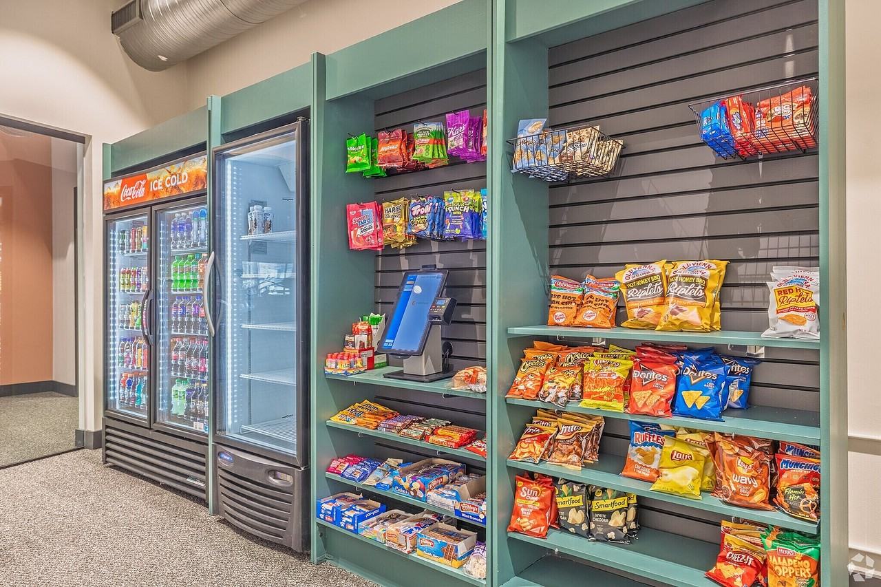 Bogen | Urban Chic Lofts - Photo 7 of 29