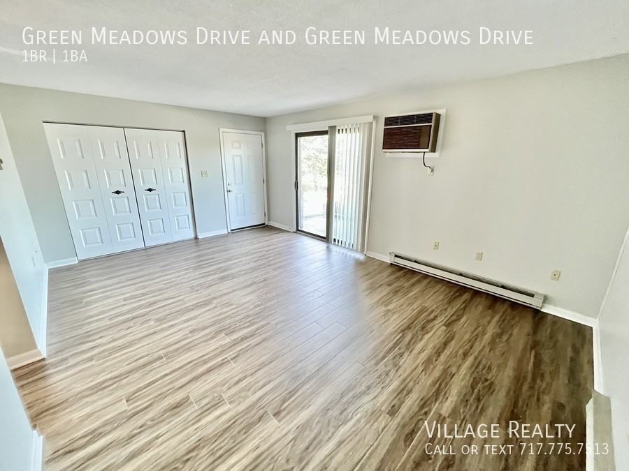 Green Meadows Drive & & Green Meadows Drive #528 - Photo 3 of 50