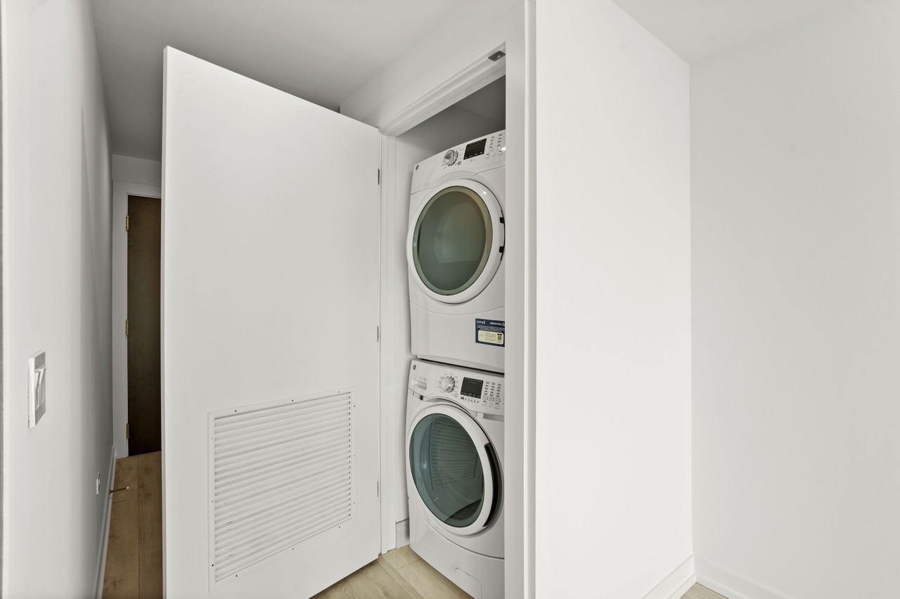 1140 N Wells St #1-1 - Photo 7 of 27