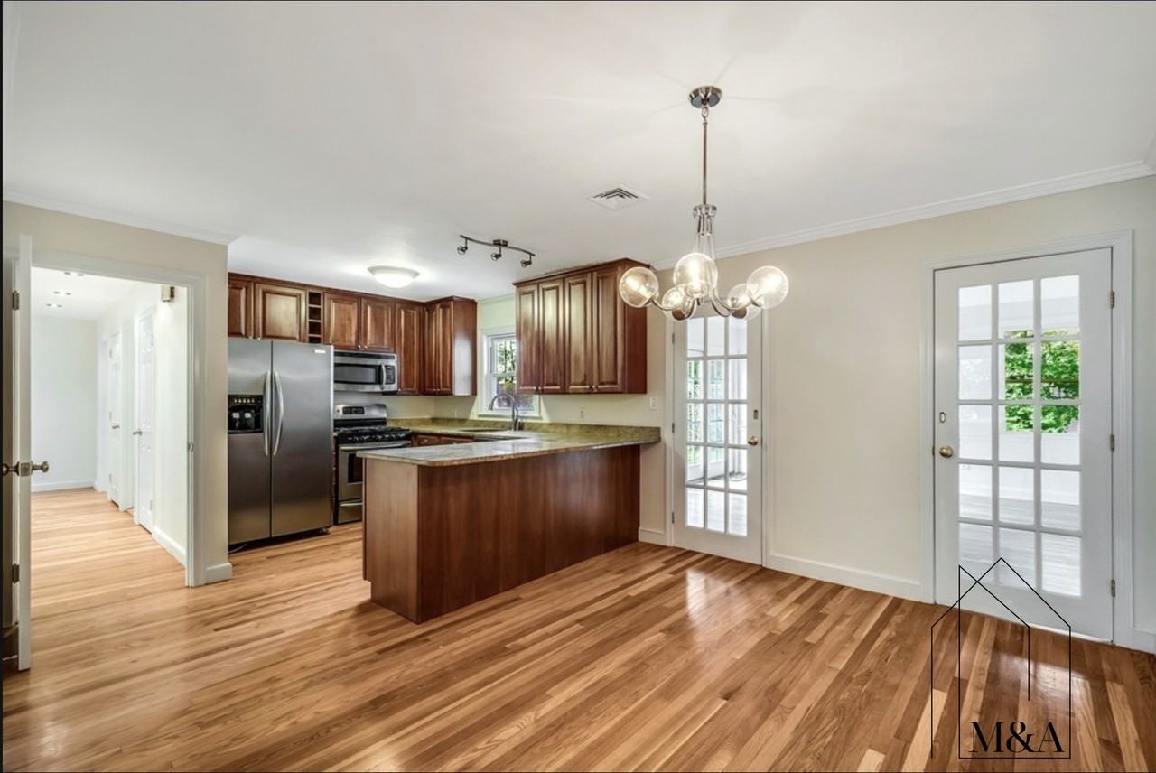 43 Kendall Rd #SF - Photo 6 of 17