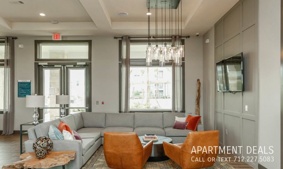 4925 N Main St #1584 - Photo 6 of 50