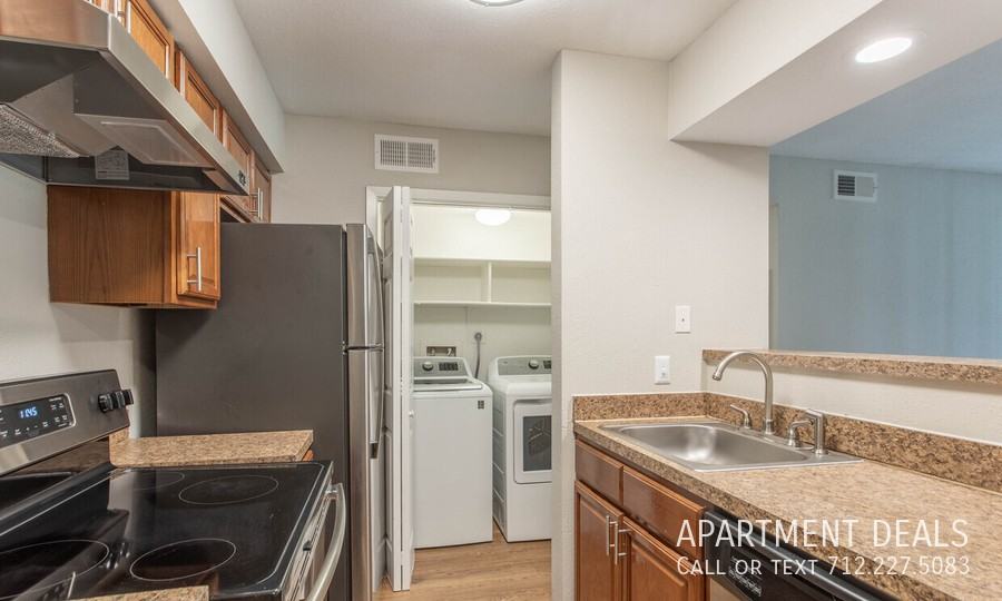 Building 21 #2722 - Photo 6 of 38