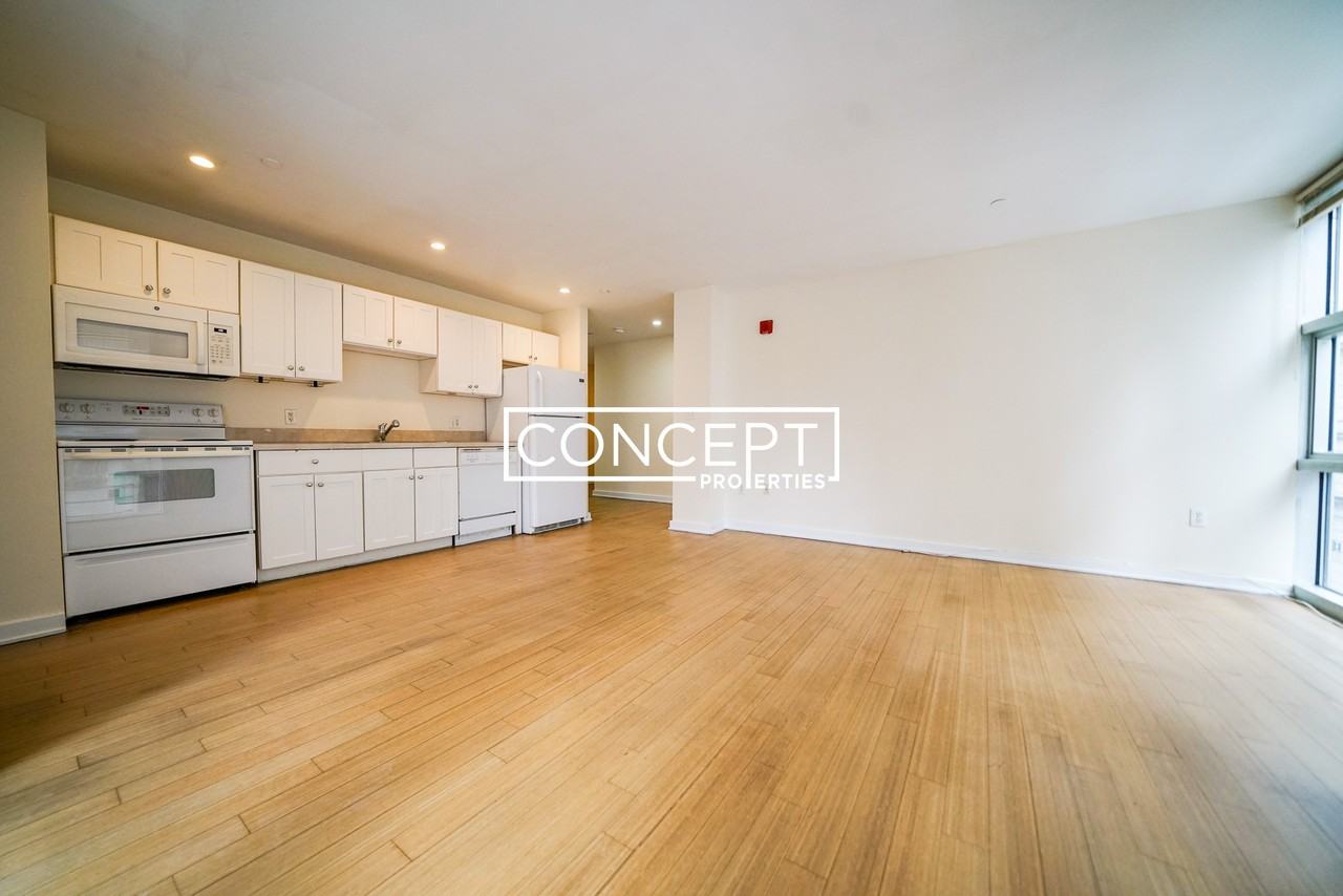 40 Boylston St #405 - Photo 3 of 11