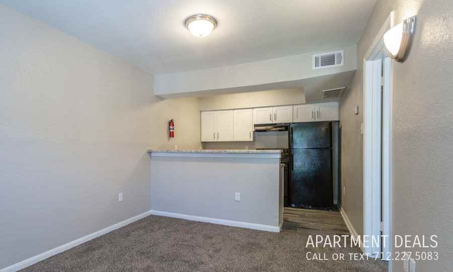 Hackberry St #1604 - Photo 2 of 26